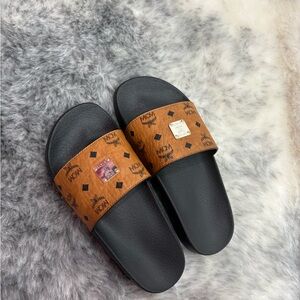 MCM Black and Brown Leather Slide Sandals